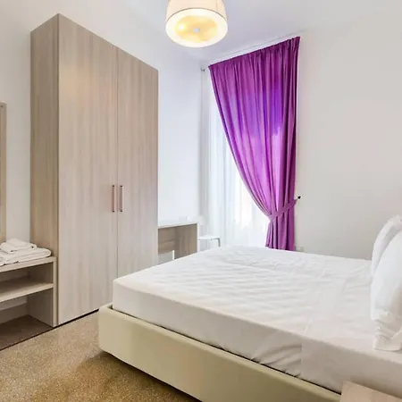 Lägenhet Bright And Modern 2 Bed Flat In Prati Rom